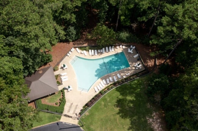 Building Photo - Stillwaters at Lake Martin, 1 bed, 1 bath ...