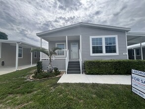 Building Photo - 266 Mongoose Ln