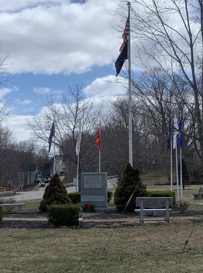 Building Photo - 12 Dawson St