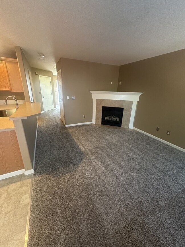 Building Photo - Welcome to this stunning two-story home lo...