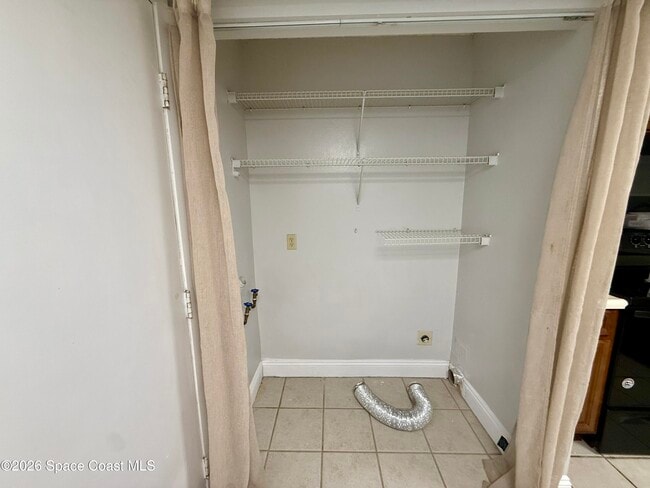 Building Photo - 1515 Huntington Ln