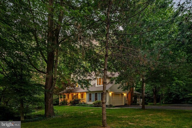 Building Photo - 3689 N Carolina Ave