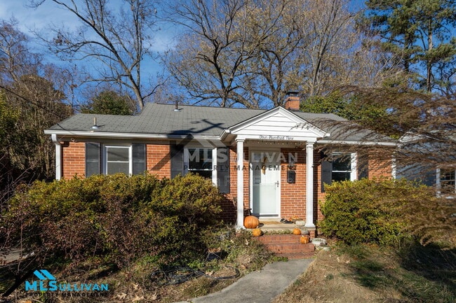 Building Photo - 409 E Hammond St