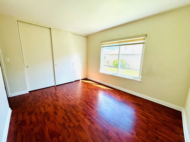 Building Photo - Cerritos, home