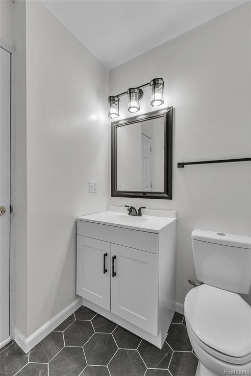 Building Photo - 8165 Leonard Dr