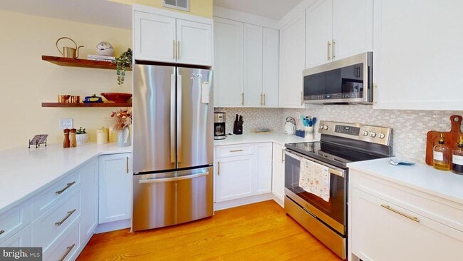 Building Photo - 1858 California St NW