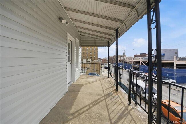 Building Photo - 1624 Seddon St