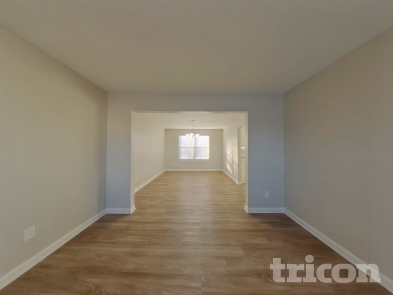 Building Photo - 5154 Avening Ct