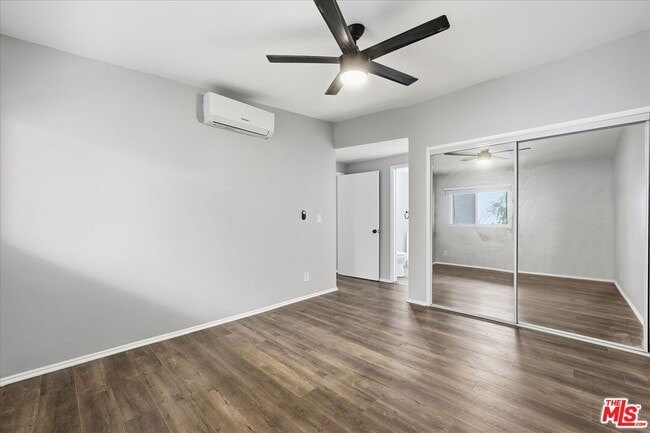 Building Photo - 3320 Pacific Ave