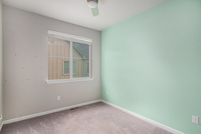 Building Photo - Stunningly Updated 3-Bedroom, 2-Bathroom T...