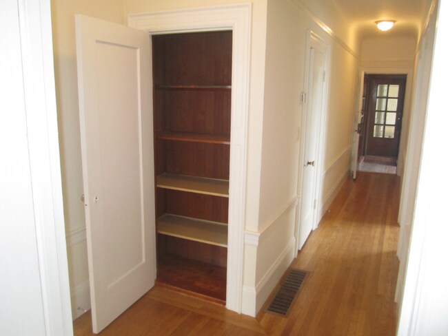 Building Photo - 1305 Cabrillo St