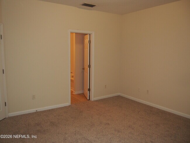 Building Photo - 12301 Kernan Forest Blvd