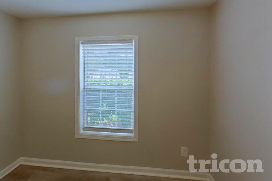 Building Photo - 126 Millwheel Dr