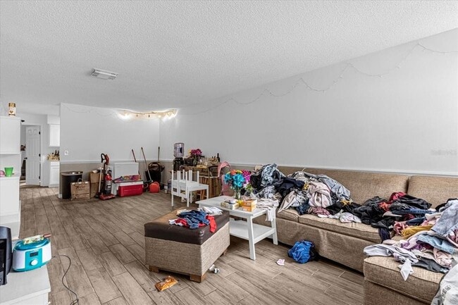 Building Photo - 1267 Woodman Way