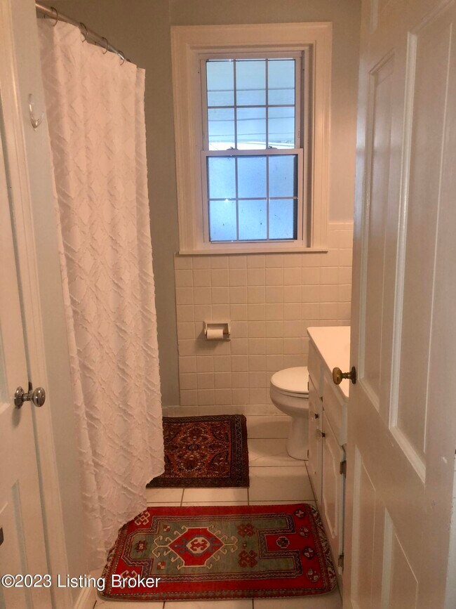 Building Photo - 11900 Spring Garden Ln