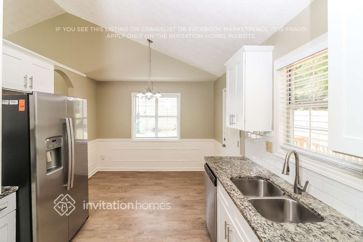 Building Photo - 3920 Garrett Springs Dr