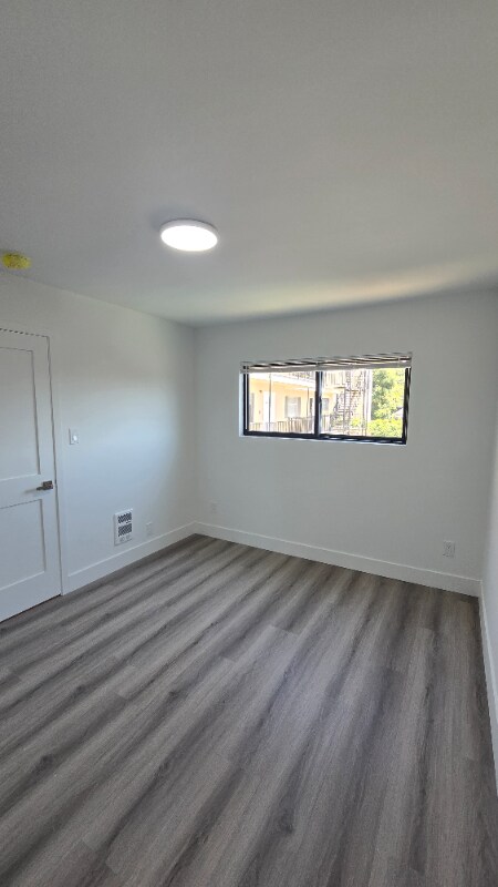 Building Photo - 140 Montecito Ave