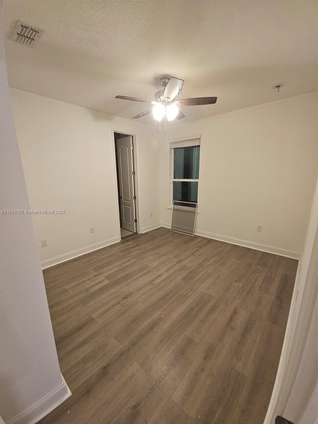 Building Photo - 174 Antilles Rd