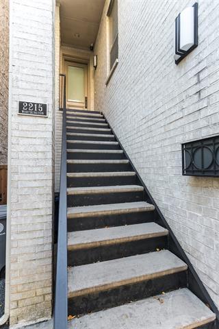 Building Photo - 2215 Worthington St