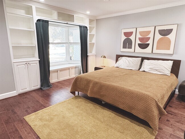 Building Photo - 10734 Glenfield Ct