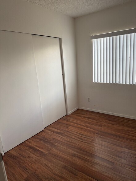 Building Photo - 5 Palm Dr