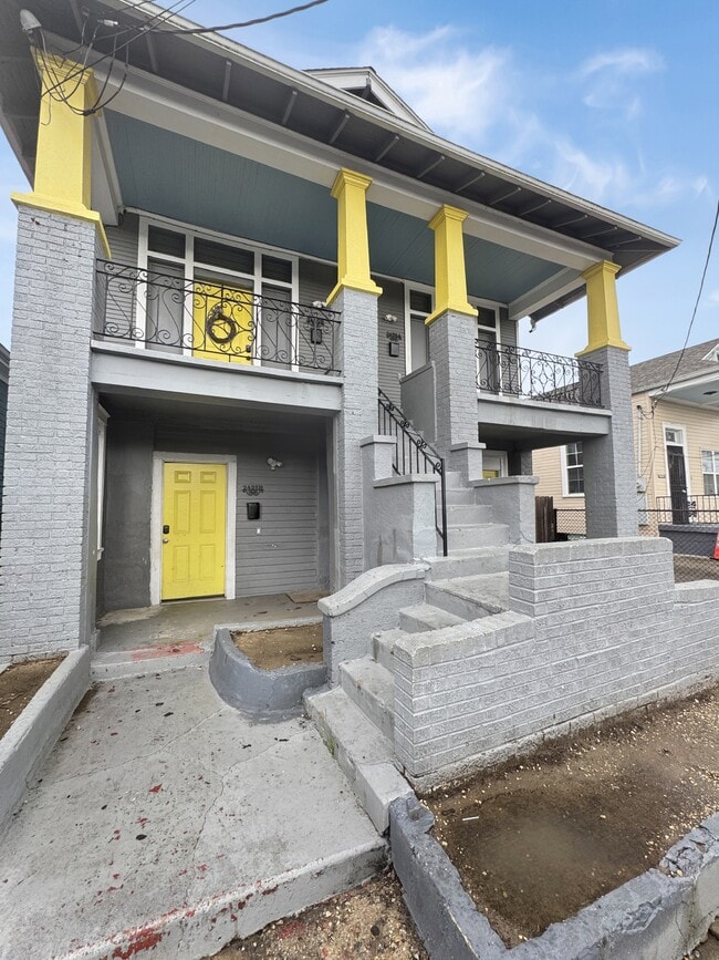 Primary Photo - 2423 Magnolia St