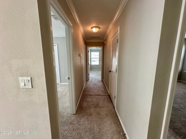 Building Photo - 8135 Cape Fox Dr