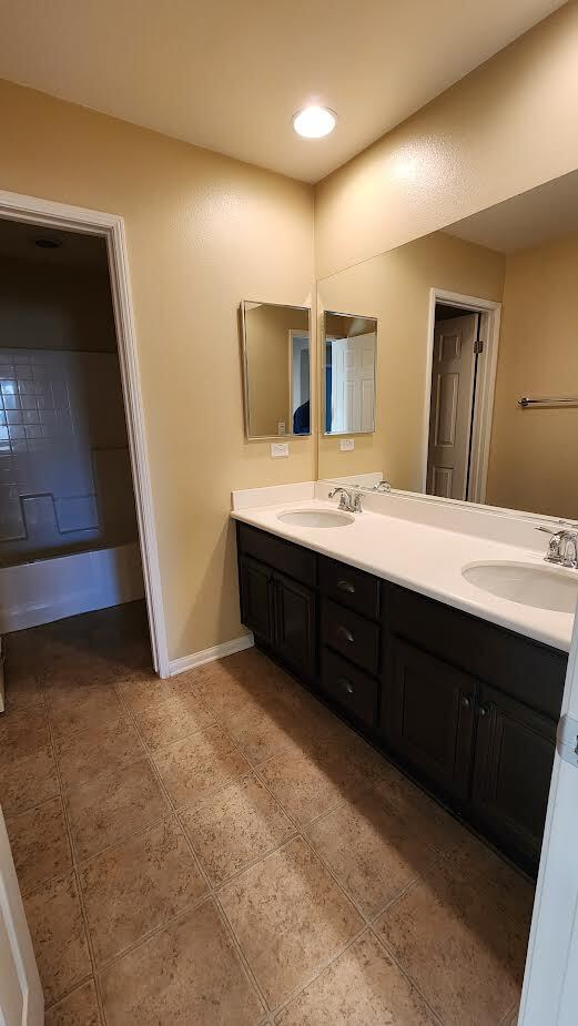 Building Photo - 28301 Sunrise Skies Way