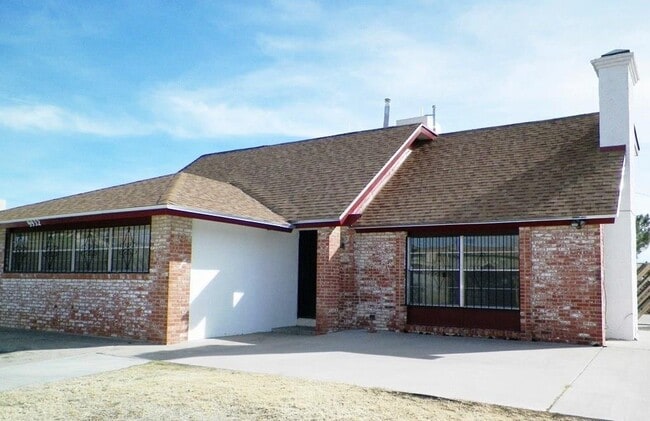 Building Photo - 9932 Agena Ln