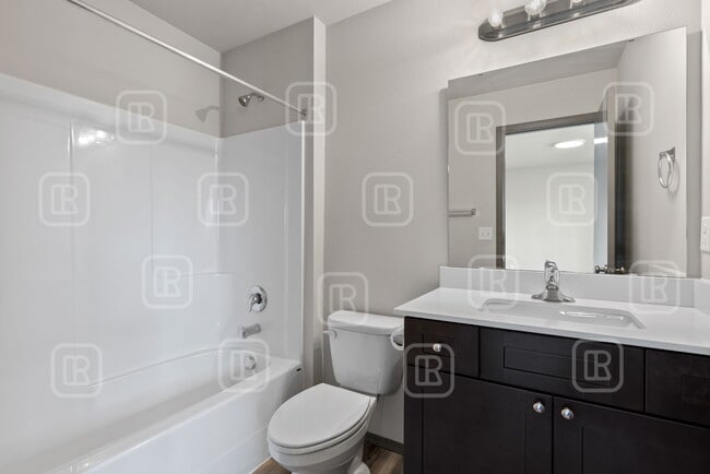 Building Photo - 14321 E 13th Ave