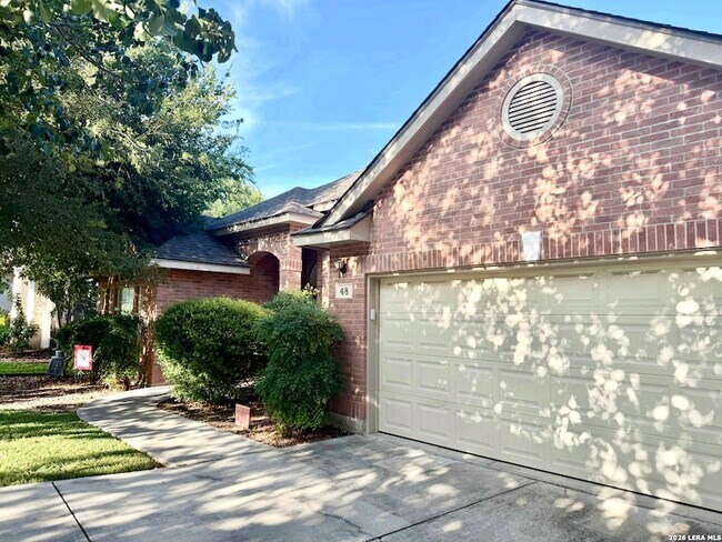 Building Photo - 48 Silverhorn Dr