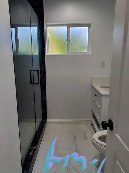 Building Photo - 11541 Robert Ln