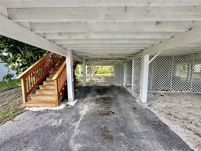 Building Photo - 3303 W Shell Point Rd