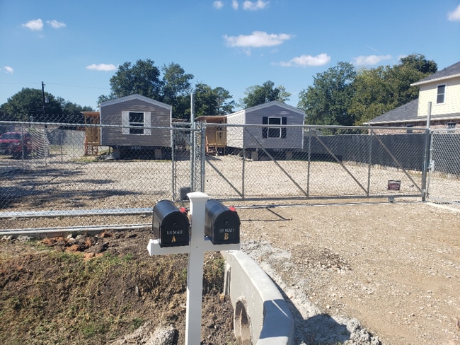 Building Photo - 15819 Lillja Rd