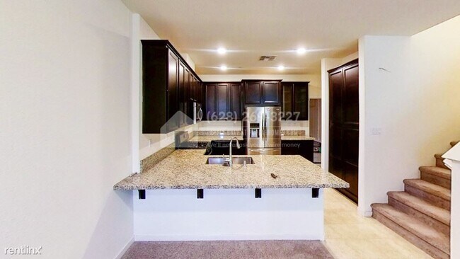 Building Photo - 3 br, 2.5 bath House - 3232 Bridgeway Drive -