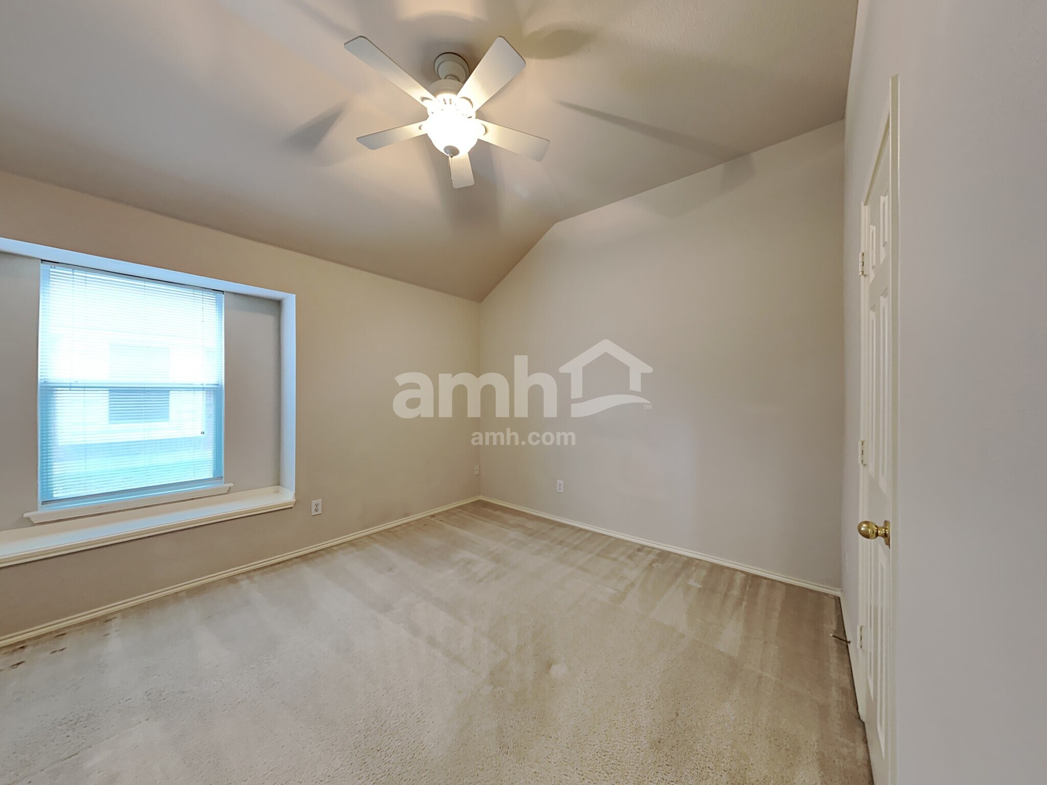 Building Photo - 209 Wenrick Dr