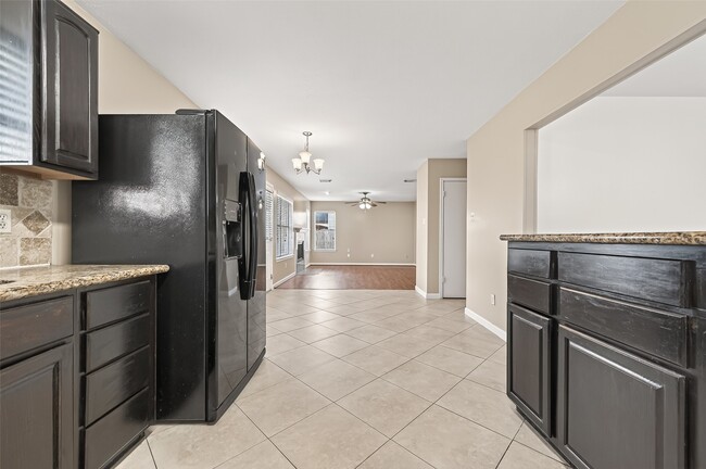 Building Photo - 8411 Tamayo Dr