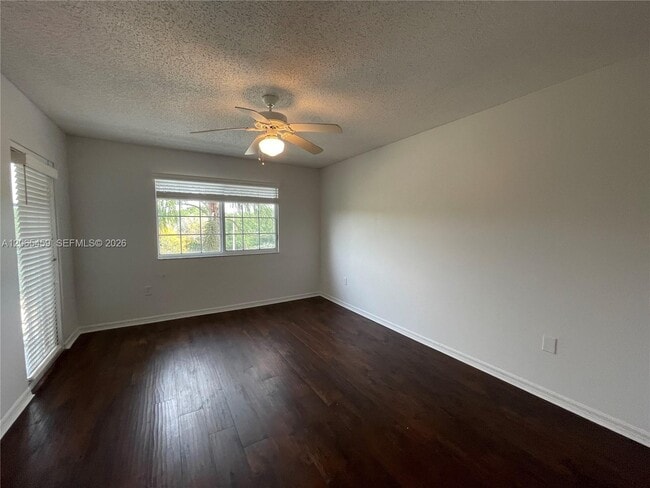 Building Photo - 5025 Wiles Rd