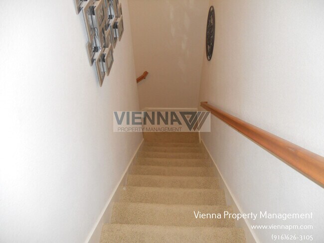 Building Photo - 120 Talmont Cir