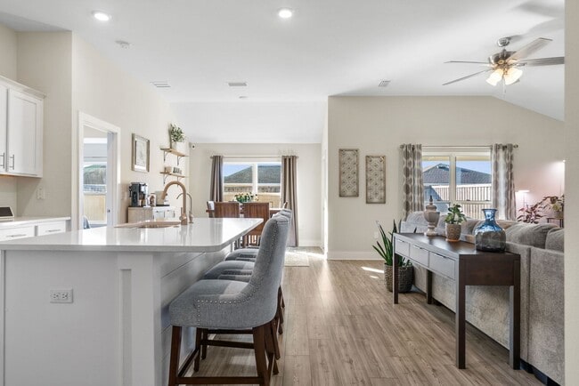 Building Photo - Beautiful Home Near Tyndall AFB