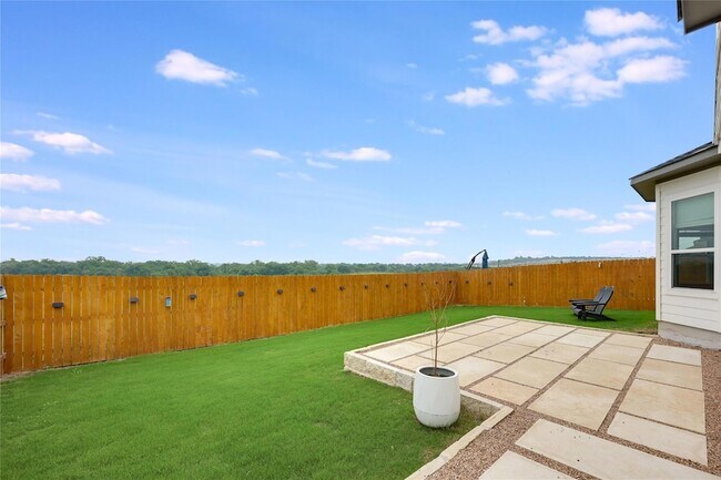 Building Photo - 4902 Seadrift Dr