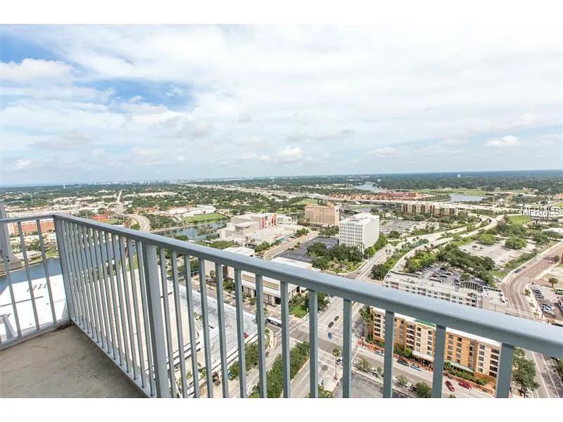 Building Photo - 777 N Ashley Dr