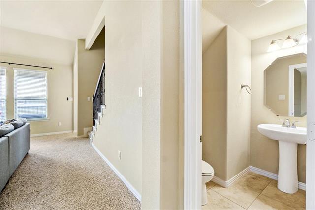 Building Photo - 14829 Star Creek Dr
