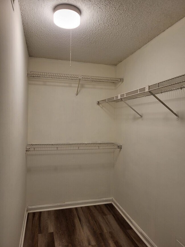 Building Photo - 3 bedroom home in Charlotte