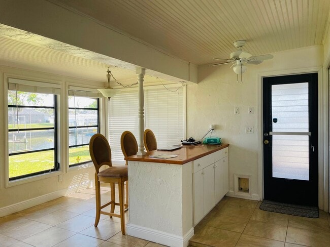 Building Photo - **CURRENTLY OFF MARKET**