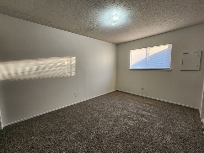 Building Photo - 508 Campbell Ln