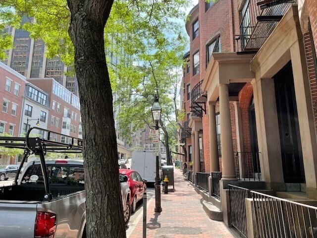 Building Photo - 21 Bowdoin St