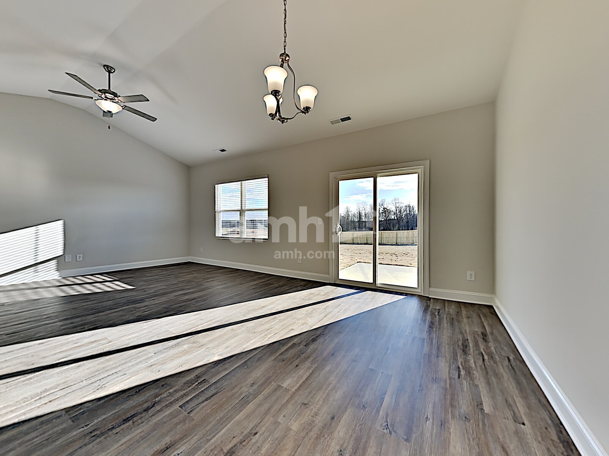 Building Photo - 190 Legacy Dr