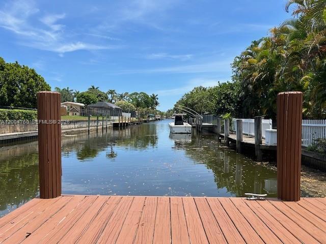 Building Photo - 5881 SW 15th St