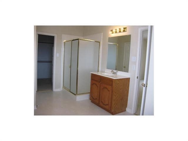 Building Photo - 1313 Sunderland Ct